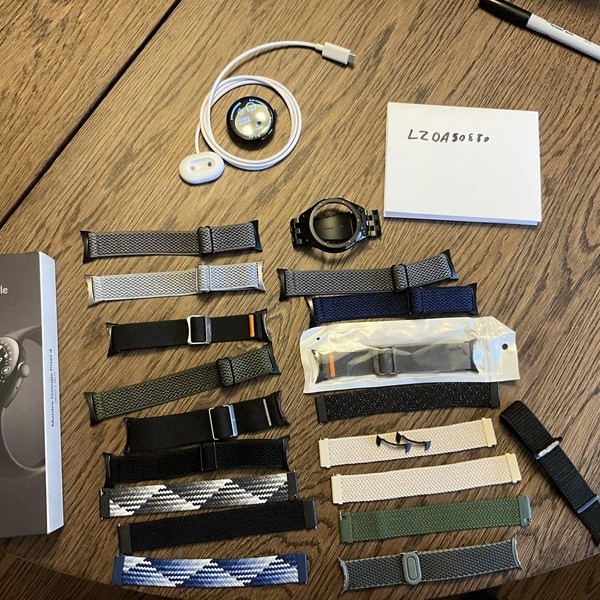 Google Pixel Watch 4 - Wi-Fi, Black, 45mm