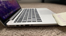 Good
													MacBook Pro 2015 (Retina) - 13" - Silver, 256 GB, 16 GB, photo 2 of 10