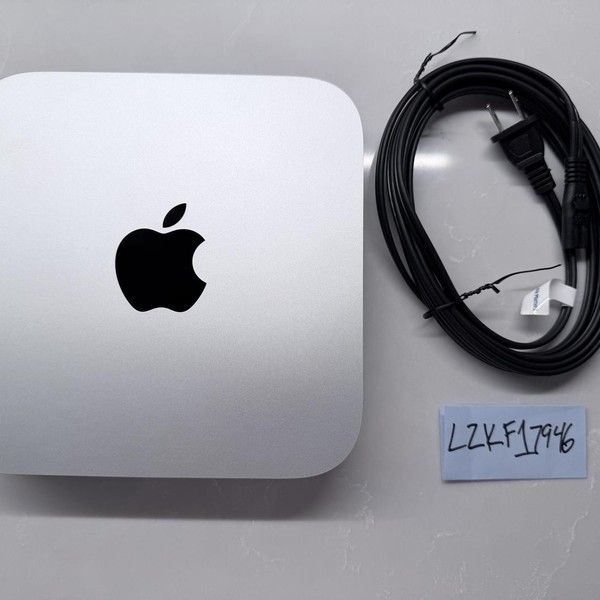 Mac mini 2020 - 256 GB, Silver, 16 GB, Apple M1
