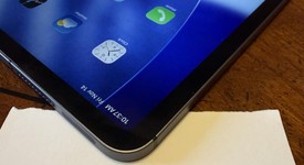 Mint
													Apple iPad Pro 12.9" 5th Gen 2021 - AT&T, Gray, 256 GB, photo 4 of 9