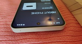 Mint
													Nothing Phone 3a - Unlocked, White, 256 GB, 12 GB, photo 5 of 9