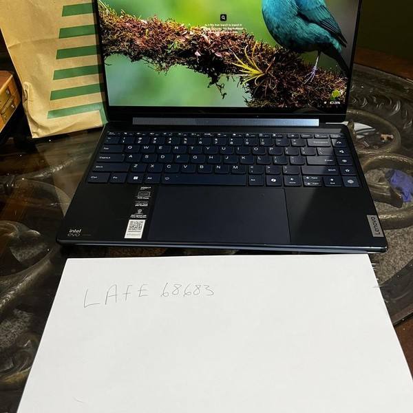 Lenovo Yoga 9i 14 inch (2024) - 1 TB, Blue, 16 GB, Intel Core Ultra 7