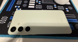 Good
													Samsung Galaxy S24 Plus - Unlocked, Green, 512 GB, 12 GB, SM-S926U1, photo 3 of 10