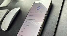 Mint
													Apple iPhone 16 Pro - Unlocked, Natural, 128 GB, A3083, photo 3 of 8