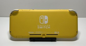 Mint
													Nintendo Switch Lite - Yellow, photo 5 of 6
