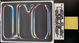 Mint
													Apple iPad Pro 13" (M5) 2025 - Wi-Fi, Apple M5 9-Core, Space Black, 256 GB, A3360, Standard Glass, photo 2 of 14