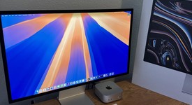 Mint
													Apple Studio Display 2022 - Standard Glass, Tilt Adjustable Stand, photo 3 of 6