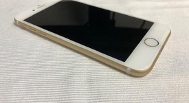 Mint
													Apple iPhone 7 - Unlocked, Gold, 32 GB, A1660, photo 2 of 4
