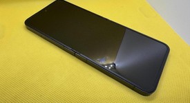 Good
													Samsung Galaxy Z Flip6 - Unlocked, Black, 256 GB, 12 GB, SM-F741U1, photo 2 of 3