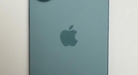 Mint
													Apple iPhone 16 - Unlocked, Teal, 128 GB, A3081, photo 4 of 11