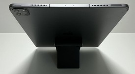 Good
													Apple iPad Pro 12.9" 5th Gen 2021 - Unlocked, Gray, 256 GB, photo 2 of 6