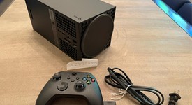 Good
													Xbox Series X (2020) - Black, 1 TB, standard, photo 1 of 5