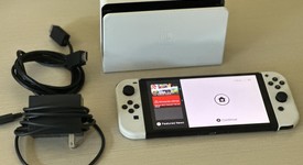 Good
													Nintendo Switch - OLED - White, 64 GB, photo 5 of 5