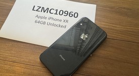 Good
													Apple iPhone Xr - Unlocked, Black, 64 GB, A1984, photo 4 of 5