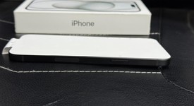 Mint
													Apple iPhone 15 Plus - Verizon, Black, 256 GB, A2847, photo 4 of 8