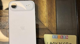 Mint
													Apple iPhone Air - Unlocked, Sky Blue, 256 GB, A3260, photo 3 of 7