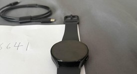 Good
													Samsung Galaxy Watch6 - Unlocked, Graphite, 44mm, photo 1 of 5