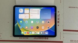 Mint
													Apple iPad Air 5th Gen - Wi-Fi, Blue, 256 GB, A2588, photo 2 of 8