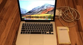 Good
													MacBook Pro 2015 (Retina) - 13" - Silver, 256 GB, 8 GB, photo 1 of 8