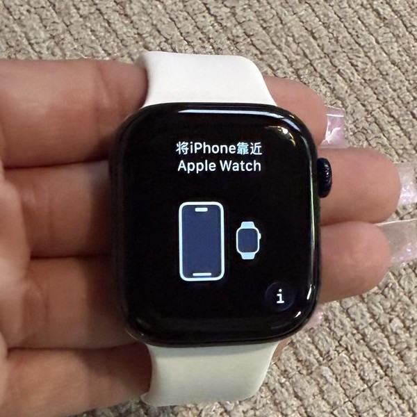 Apple Watch Series 11 42mm - Jet Black, A3331 - GPS, Aluminum