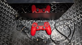 Fair
													PlayStation 4 - Black, 500 GB, Standard, photo 4 of 6