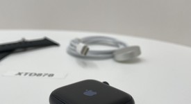 Good
													Apple Watch Series 8 41mm - Unlocked, Midnight, A2772 - Cellular, Aluminum, photo 2 of 5