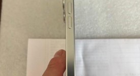 Mint
													Apple iPhone 16 Pro - Unlocked, White, 256 GB, A3083, photo 3 of 8