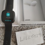 Good Fitbit Versa 4 - Graphite