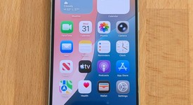 Good
													Apple iPhone 15 Plus - Unlocked, Green, 128 GB, A2847, photo 1 of 8