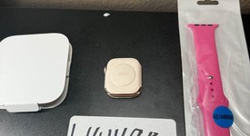 Good
													Apple Watch Series 10 42mm - Rose Gold, A2997 - GPS, Aluminum, photo 2 of 3