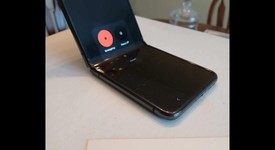 Mint
													Motorola Razr Plus (2023) - Spectrum, Black, 256 GB, 8 GB, photo 3 of 5