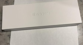 New
													Apple Watch Series 10 42mm - Unlocked, Black, A3001 - Cellular, Aluminum, photo 1 of 2