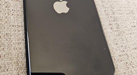 Mint
													Apple iPhone SE 3rd Gen 2022 - Unlocked, Midnight, 64 GB, A2595, photo 5 of 11