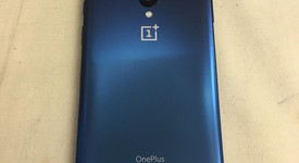 Mint
													OnePlus 7 Pro - Unlocked, Blue, 256 GB, 8 GB, GM1917, photo 3 of 7