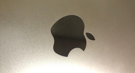 Mint
													Apple iPad 6th Gen - Wi-Fi, Gold, 32 GB, A1893, photo 5 of 12