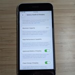 Good Apple iPhone SE 3rd Gen 2022 - Unlocked, 128 GB, Starlight, A2595