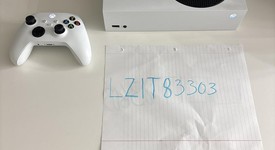Good
													Xbox Series S (2020) - White, 512 GB, photo 2 of 9