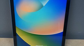 Good
													Apple iPad 10th Gen - Unlocked, Blue, 64 GB, A2757, photo 1 of 4