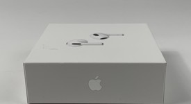 New
													Apple AirPods 3rd Gen - Lightning Case, photo 4 of 6