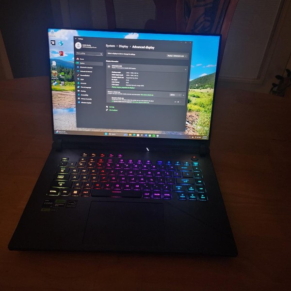 Asus ROG Strix G16 (2023) G614 - 1 TB, 16 GB, Intel Core i9