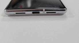 Fair
													Google Pixel 6 Pro - Unlocked, White, 256 GB, 12 GB, G8VOU, photo 4 of 7