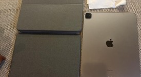 Good
													Apple iPad Pro 12.9" 6th Gen 2022 - Unlocked, Gray, 128 GB, photo 2 of 15
