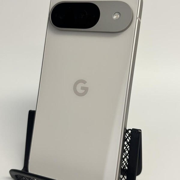 Google Pixel 9 - Unlocked, 256 GB, Porcelain, 12 GB, G2YBB