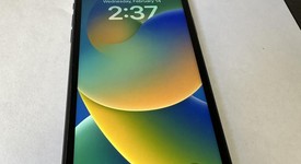 Good
													Apple iPhone Xr - Unlocked, Black, 64 GB, A1984, photo 3 of 4