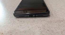 Good
													Google Pixel 8 - AT&T, Obsidian, 128 GB, 8 GB, GKWS6, mmWave 5G, photo 6 of 6