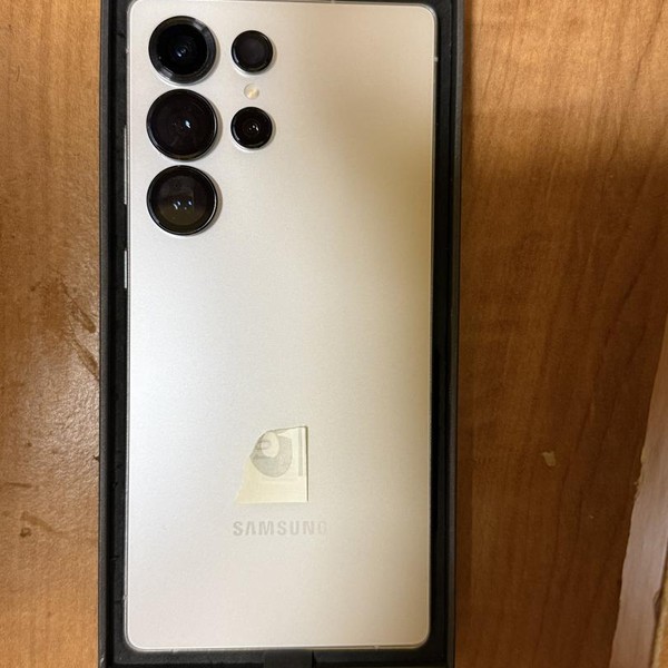 Samsung Galaxy S25 Ultra - Unlocked, 512 GB, Whitesilver, 12 GB, SM-S938U1