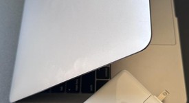 Mint
													MacBook Pro 2018 (With Touch Bar) - 13" - I5, Silver, 256 GB, 8 GB, photo 1 of 8