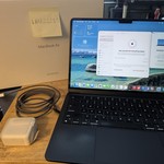 Good MacBook Air 2022 (M2) - 13 inch - Apple M2, Midnight, 256 GB, 16 GB