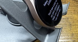 Good
													Samsung Galaxy Watch4 - Unlocked, Gold, 40mm, photo 3 of 5