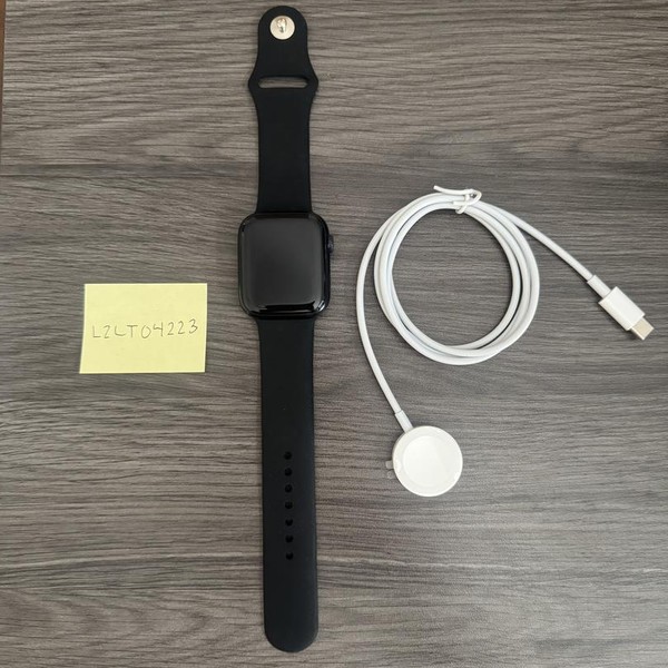 Apple Watch Series 9 45mm - Unlocked, Midnight, A2984 - Cellular, Aluminum